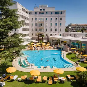 **** Hotel Terme Helvetia Italie